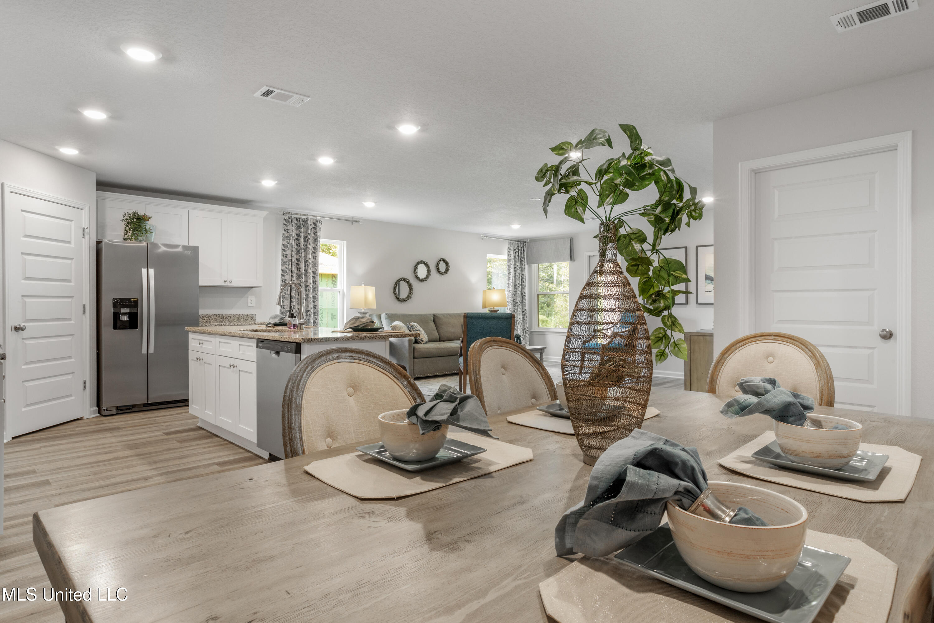 9689 Reserve Boulevard, Biloxi, Mississippi image 20