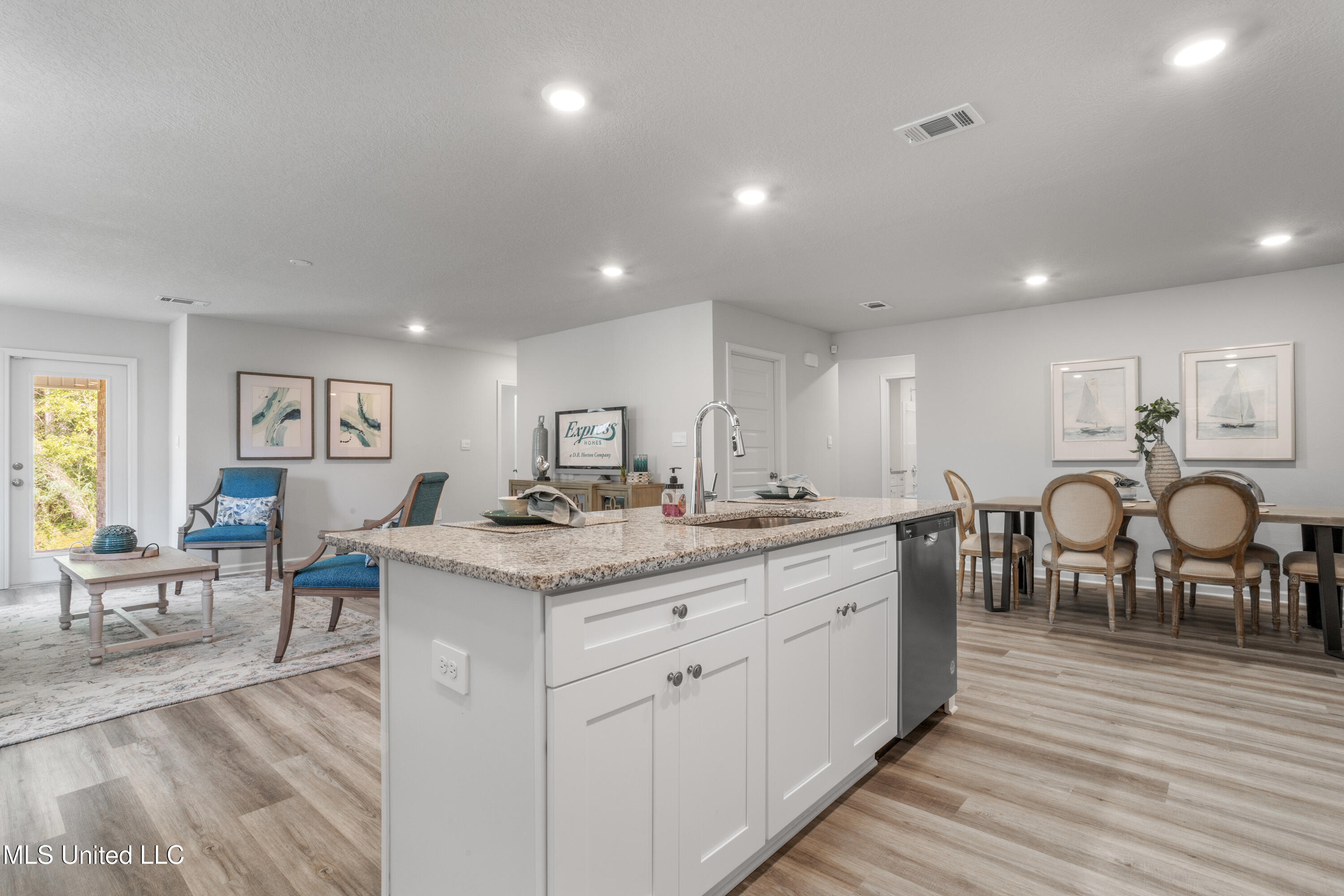 9689 Reserve Boulevard, Biloxi, Mississippi image 15