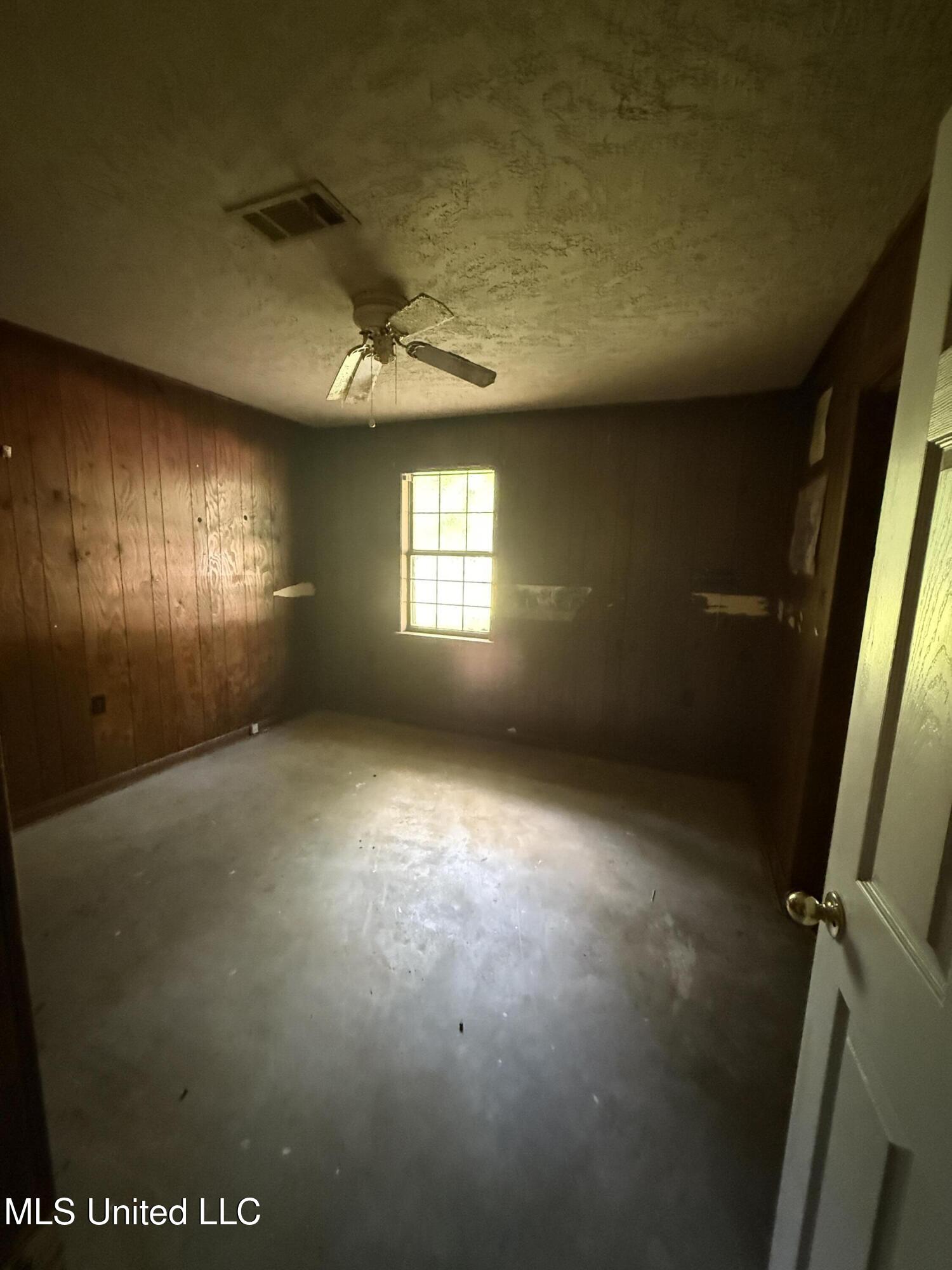 709 Melvin Leach Road, Union, Mississippi image 22