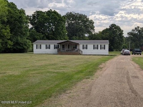 Mobile Home For Sale - 1265 Vfw Road<br/> Lake, MS 39092