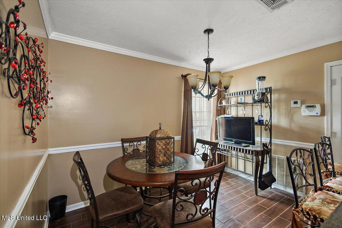 2336 Princess Pine Drive, Jackson, Mississippi image 11