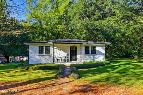 Homes For Sale - 729 N Church Street<br/> Florence, MS 39073