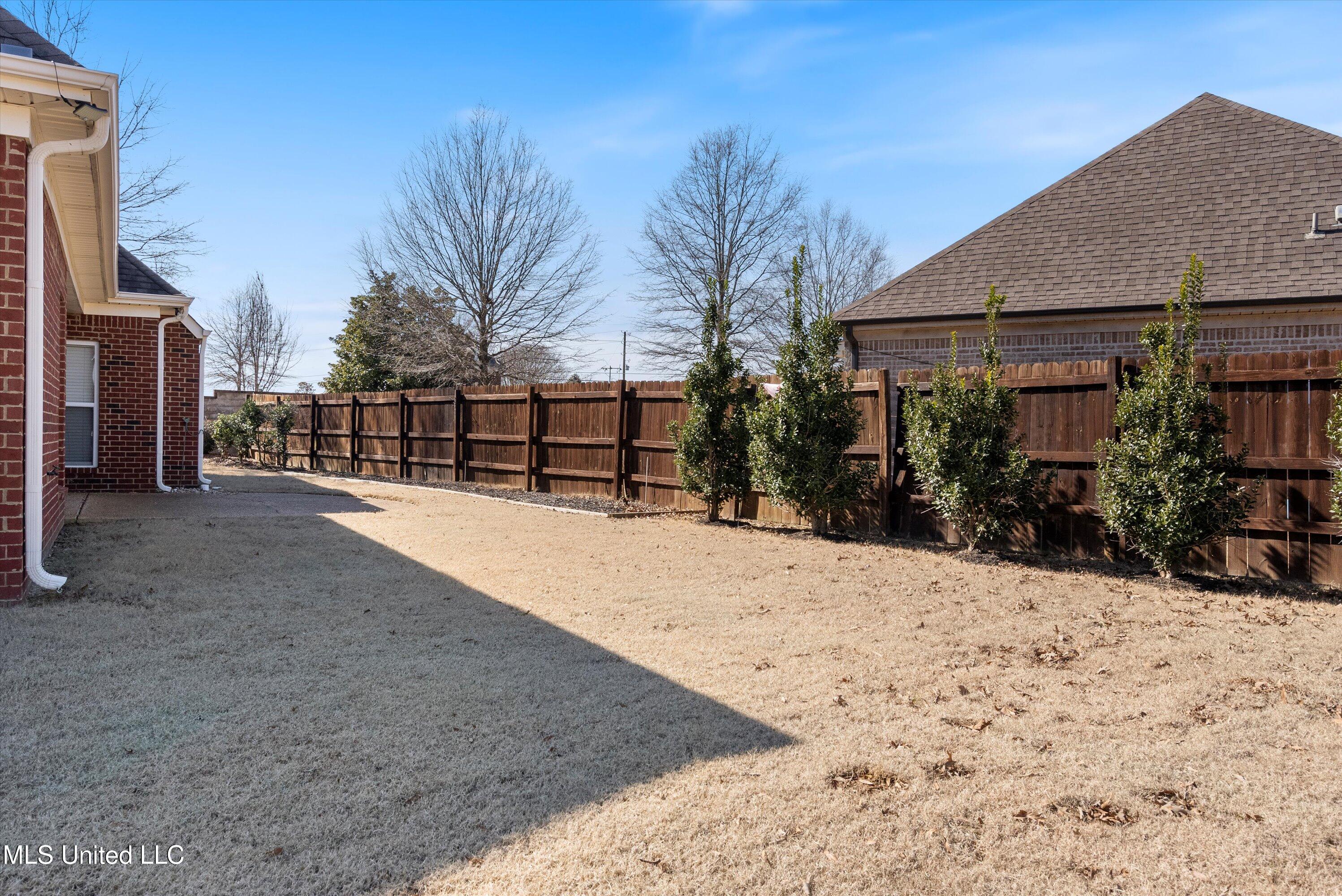 4473 W Vineyard Drive, Southaven, Mississippi image 35