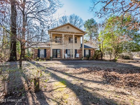 Homes For Sale - 104 Shagbark Drive<br/> Panola County, Batesville, MS 38606
