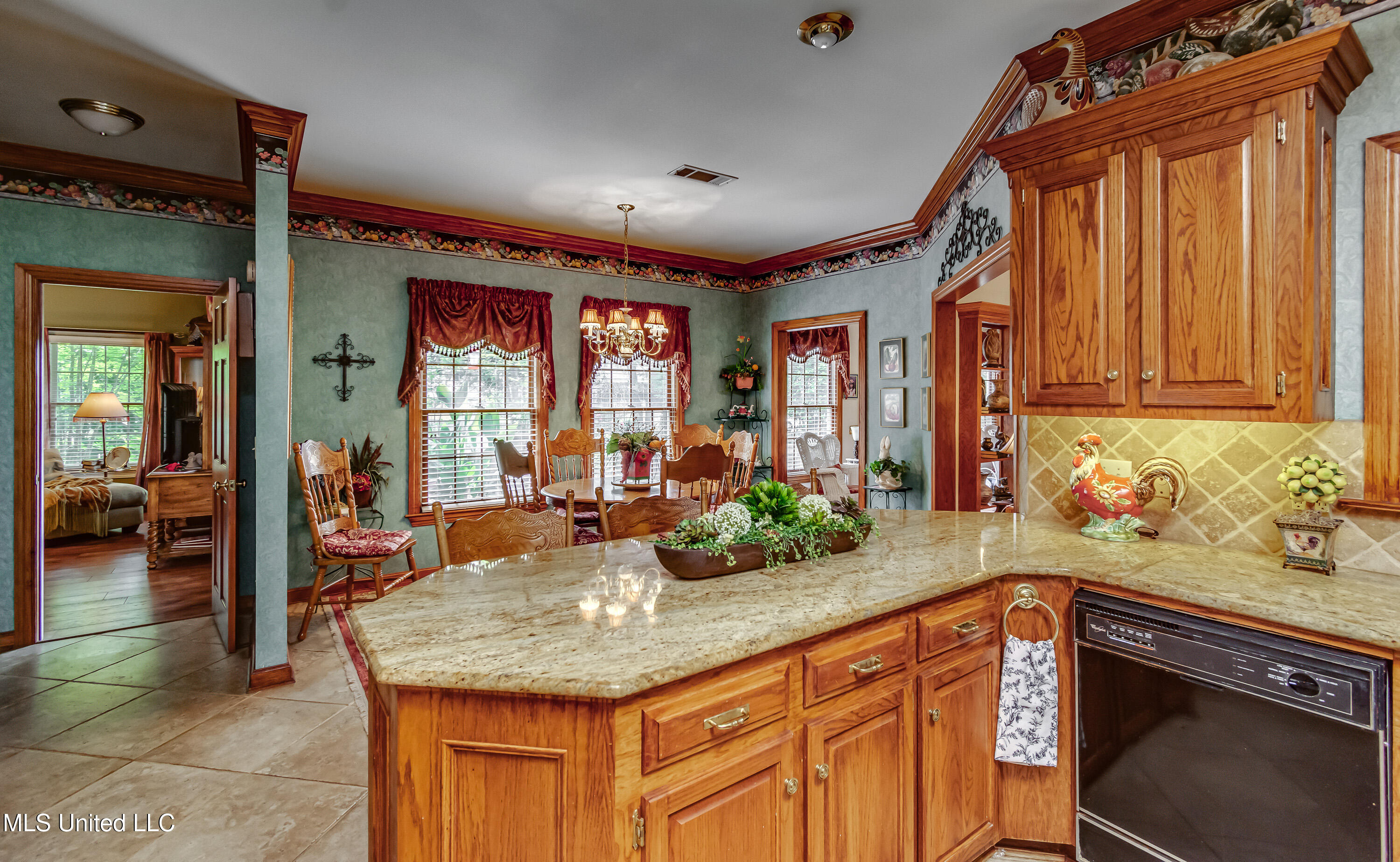 26 Woodgate Drive, Brandon, Mississippi image 6