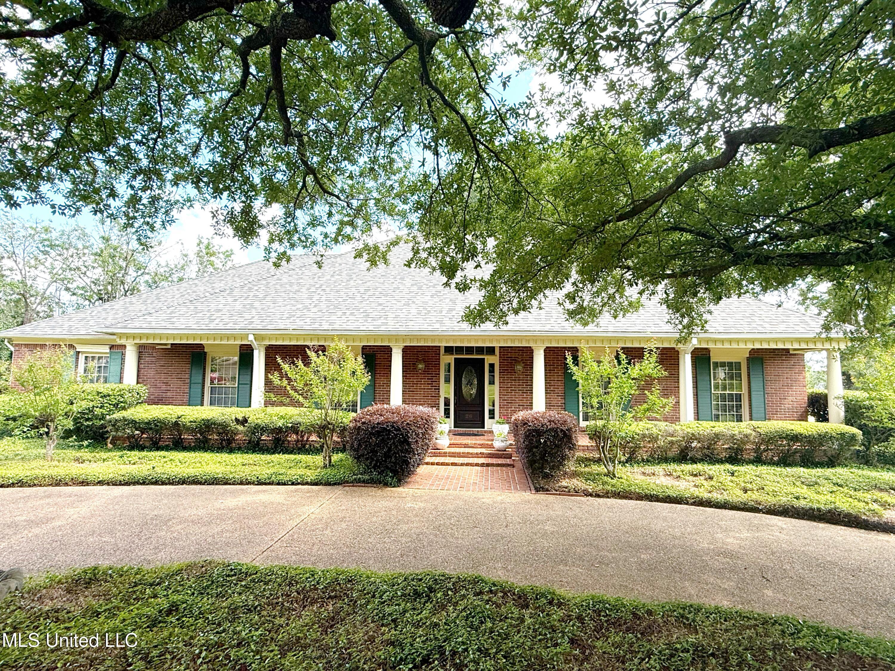 26 Woodgate Drive, Brandon, Mississippi image 1