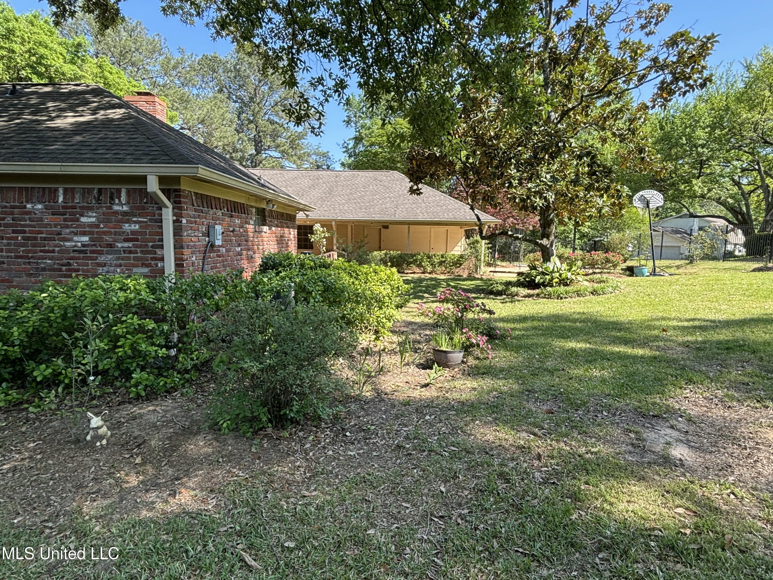 5365 River Thames Road, Jackson, Mississippi image 41