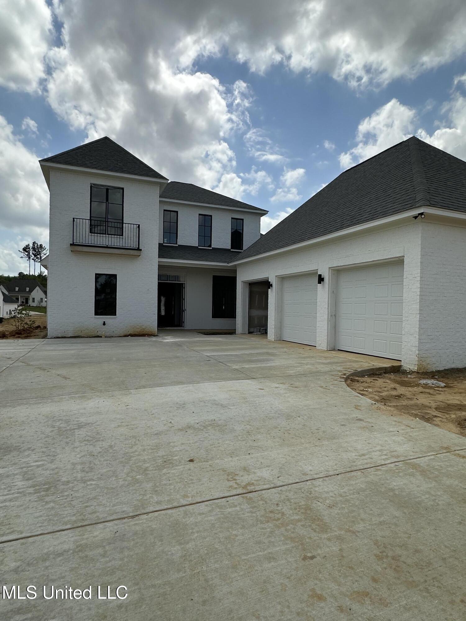 462 Whittington Circle, Madison, Mississippi image 1