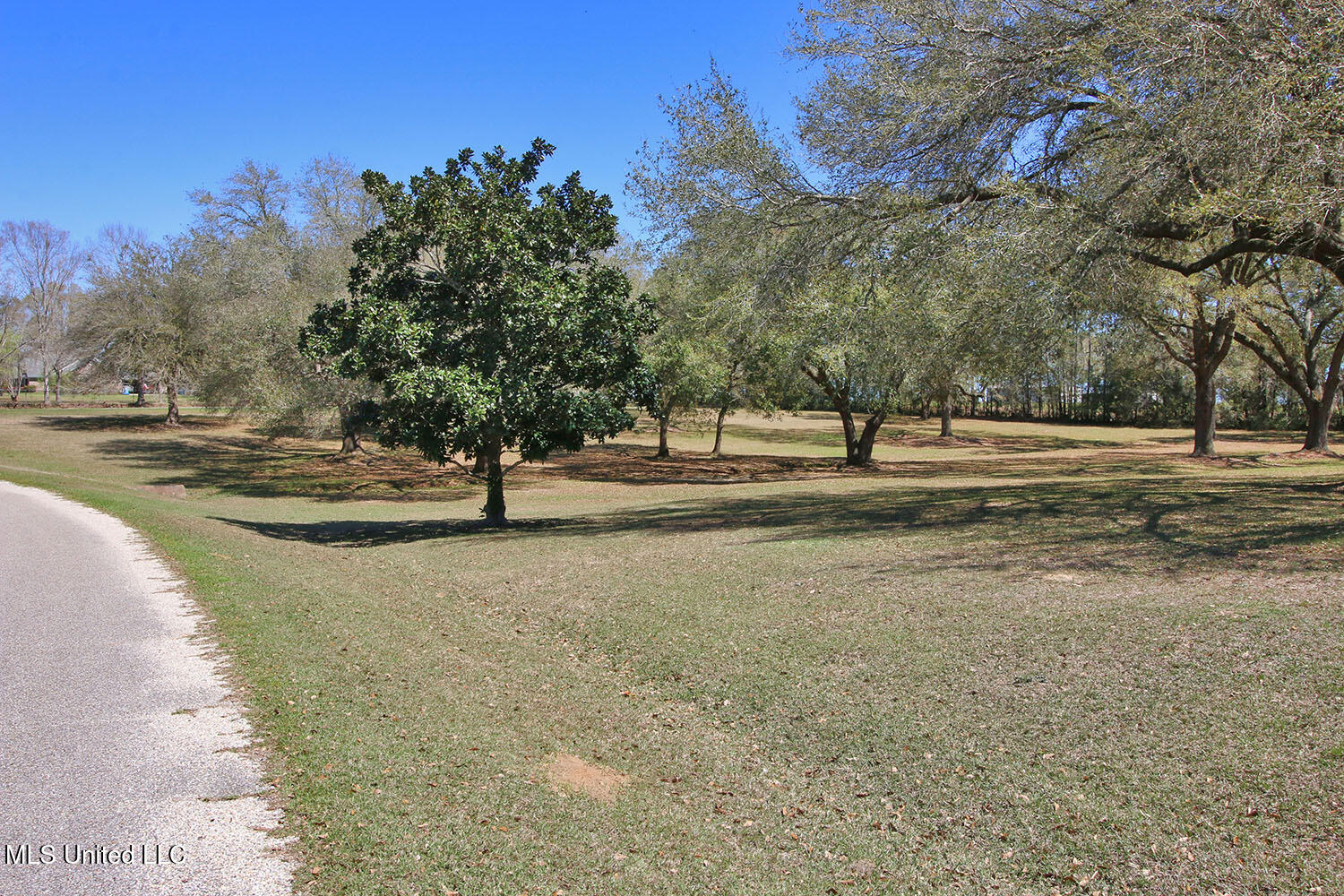 10208 Lake Breeze Lane, Pass Christian, Mississippi image 7