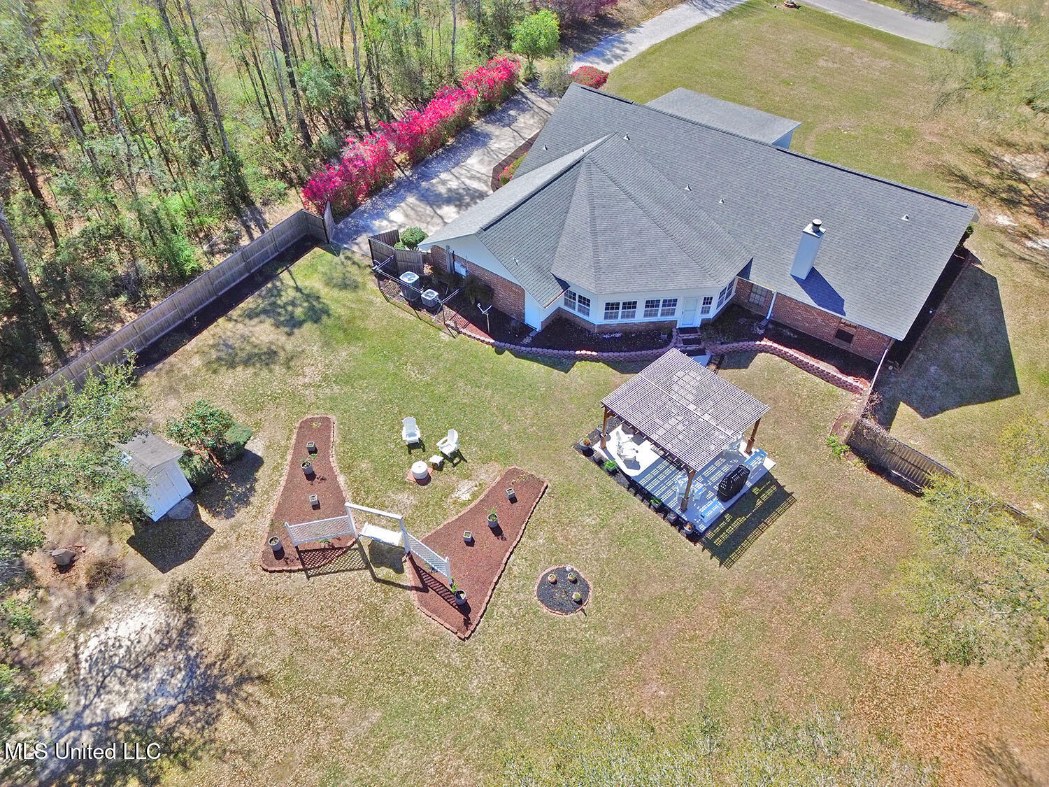 10208 Lake Breeze Lane, Pass Christian, Mississippi image 5