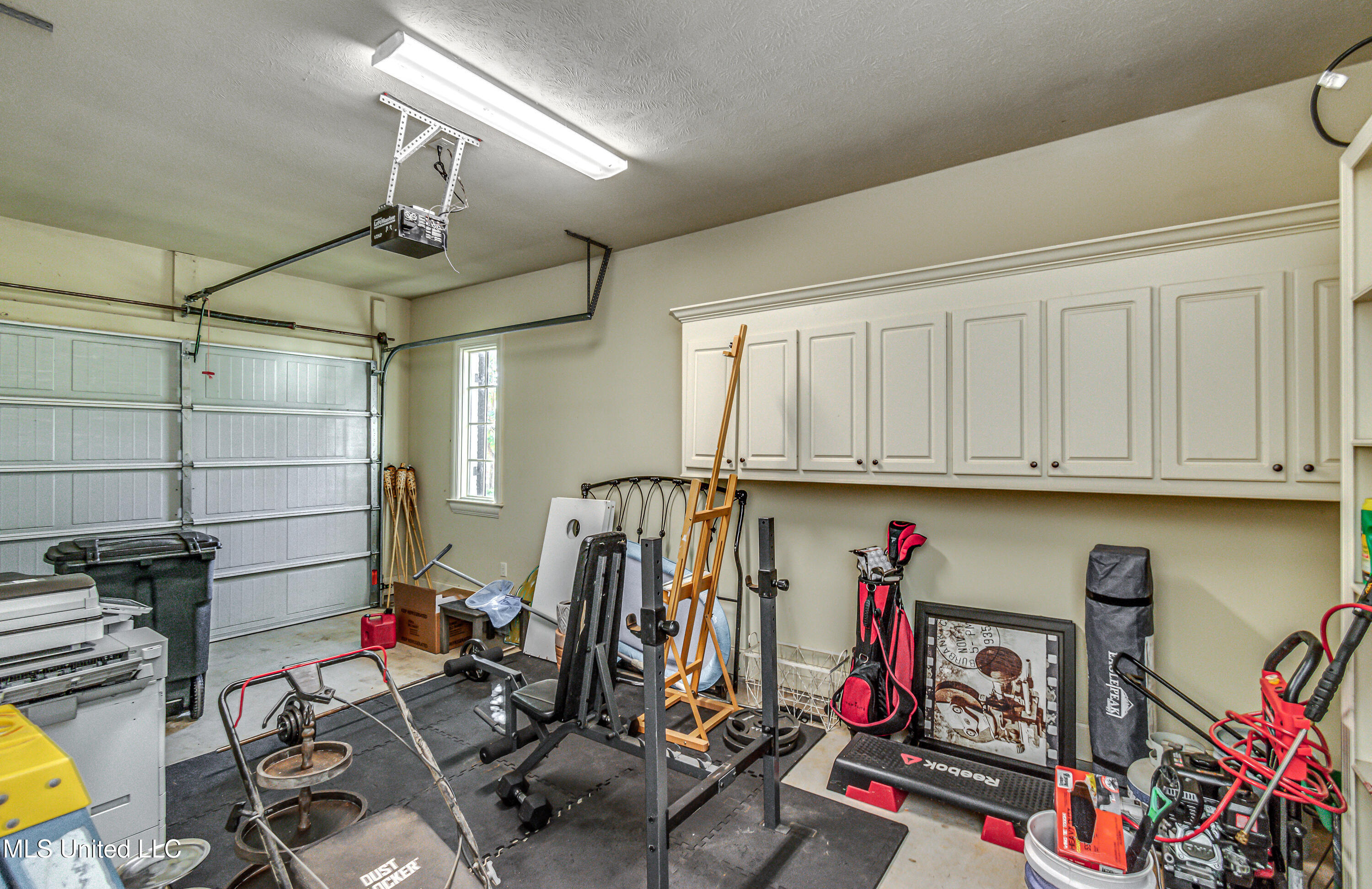 Madison, Mississippi 39110, United States, 4 Bedrooms Bedrooms, ,5 BathroomsBathrooms,Residential,Pending,36277