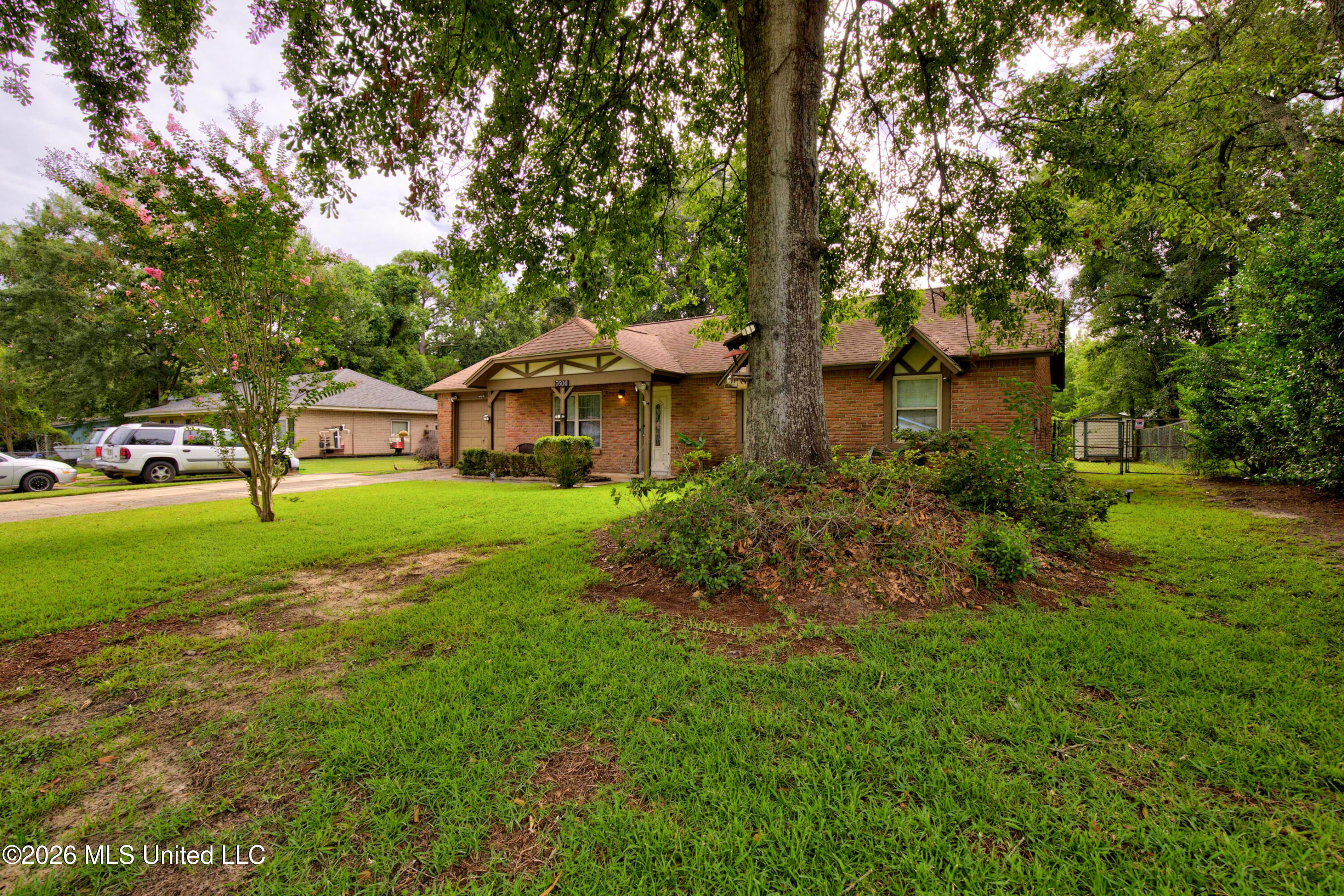 7604 Marathon Drive - Photo 4