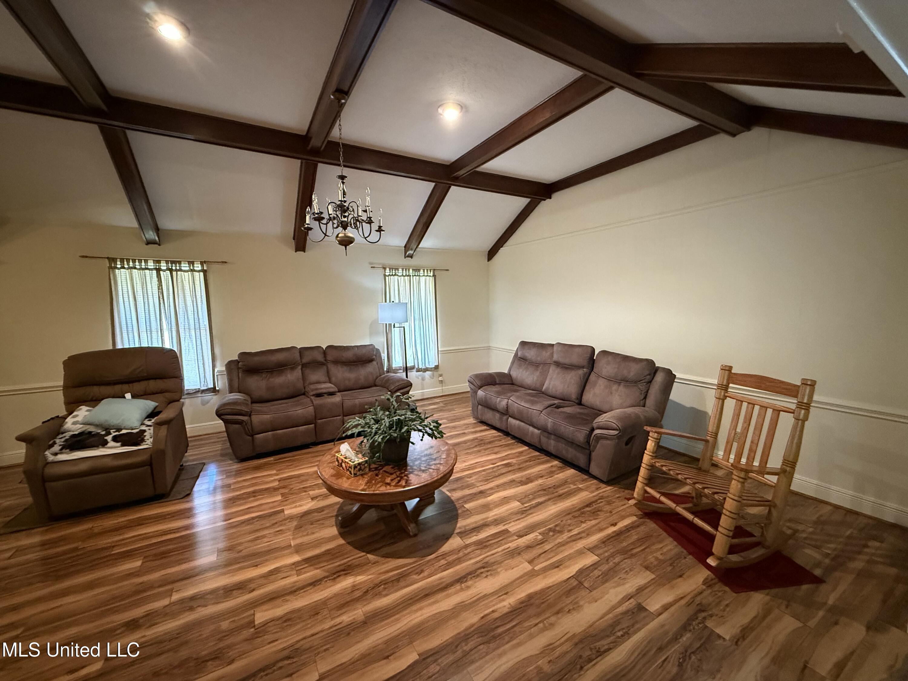 111 Chessie Lane Lane, Carthage, Mississippi image 11