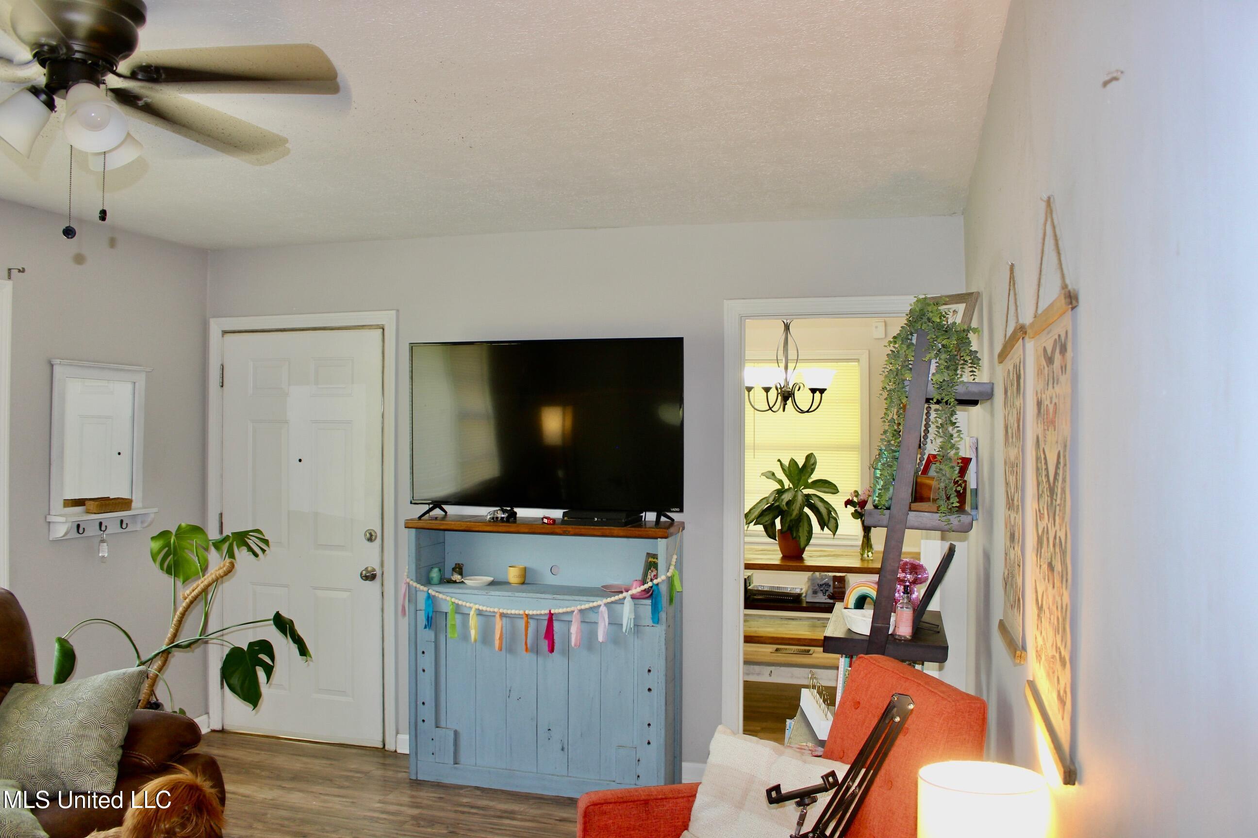 3237 Eastland Drive, Pearl, Mississippi image 9