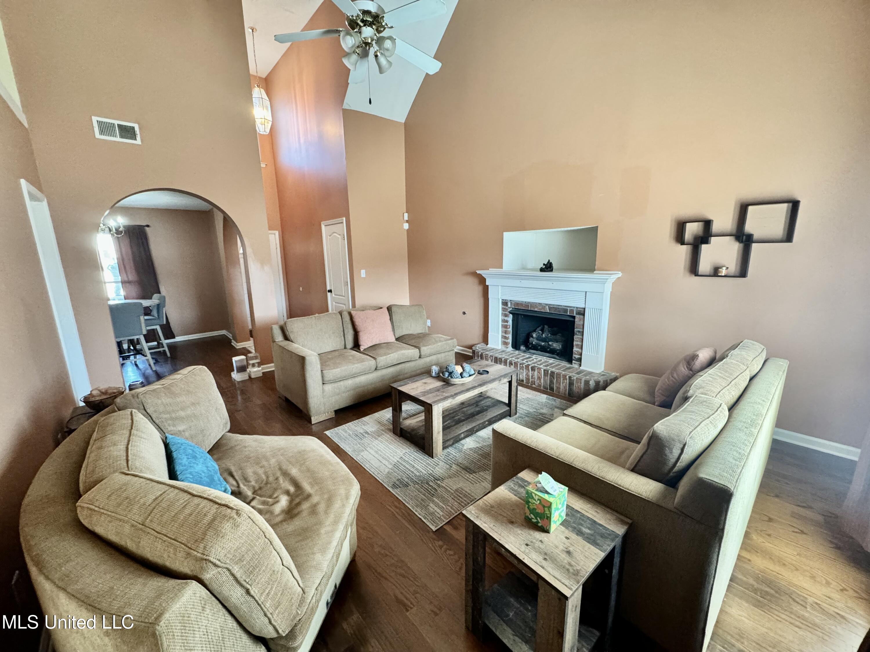 9192 Rachel Shea Avenue, Olive Branch, Mississippi image 4