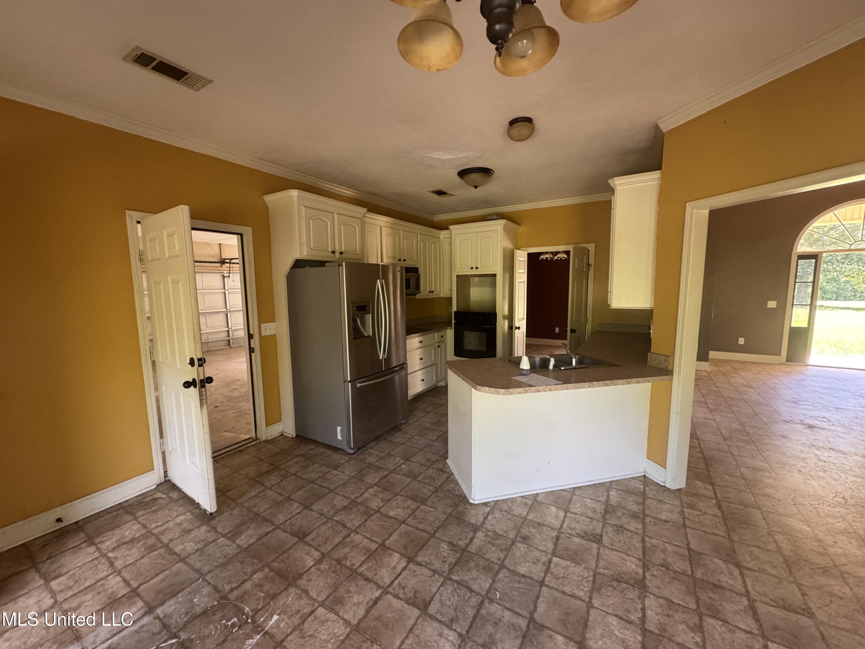 4253 Highway 43, Canton, Mississippi image 7