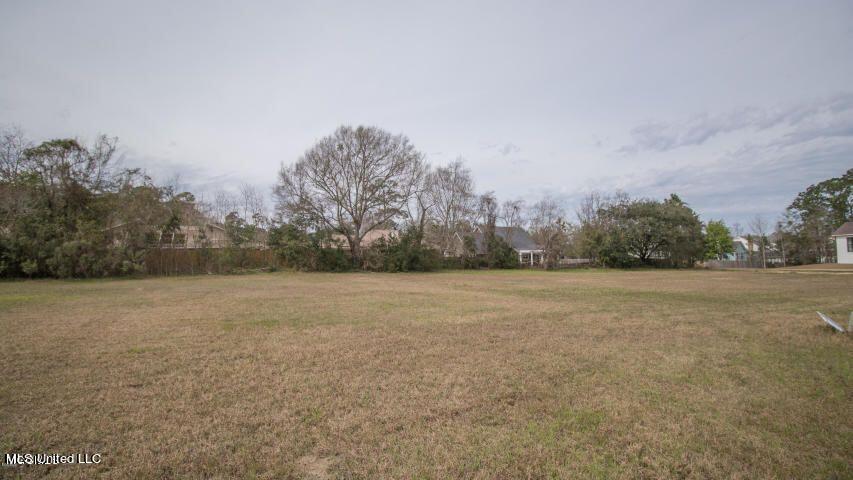 403 Goose Pointe Boulevard, Biloxi, Mississippi image 2