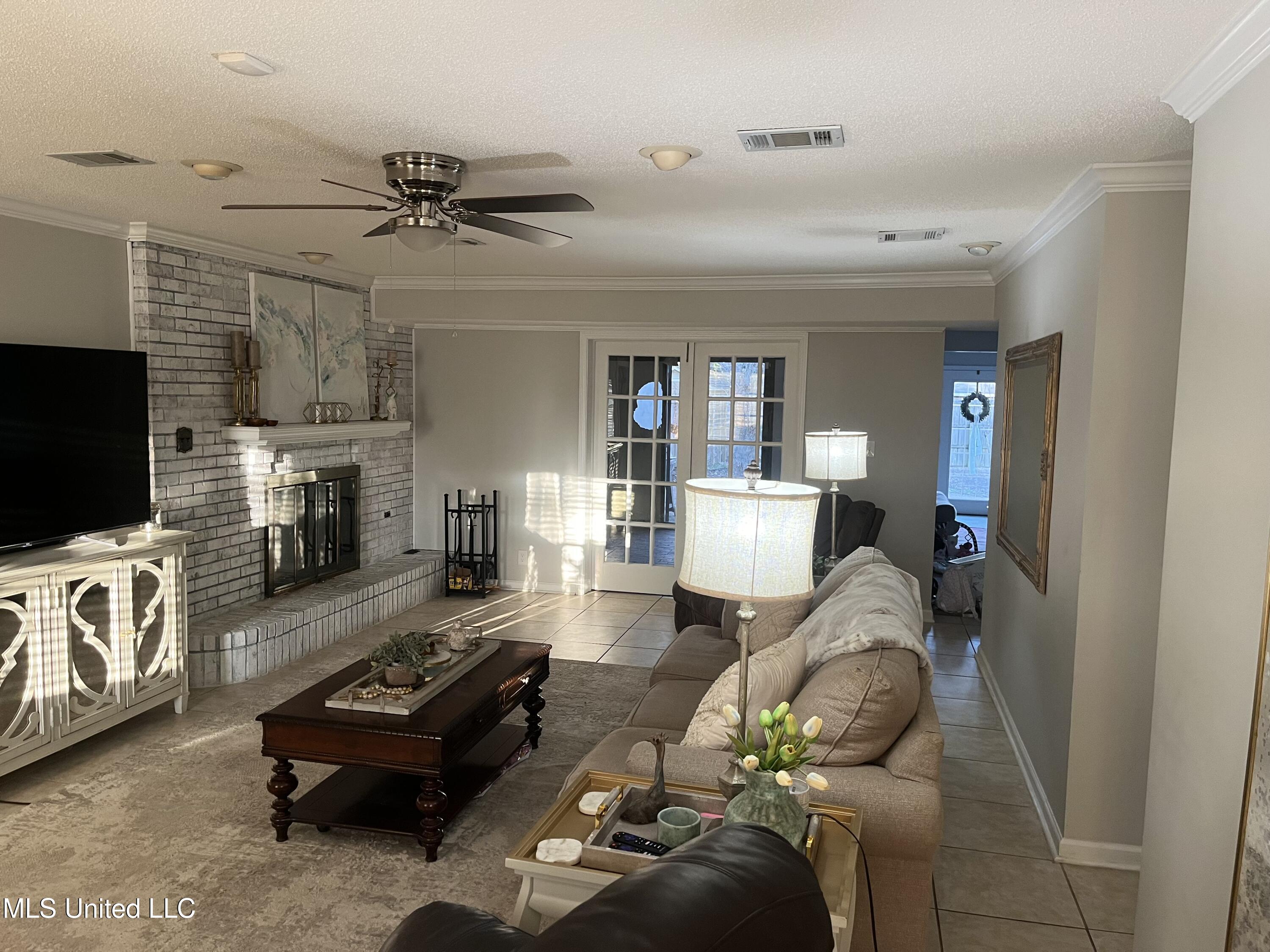 1202 Hemingway Street, Greenwood, Mississippi image 10