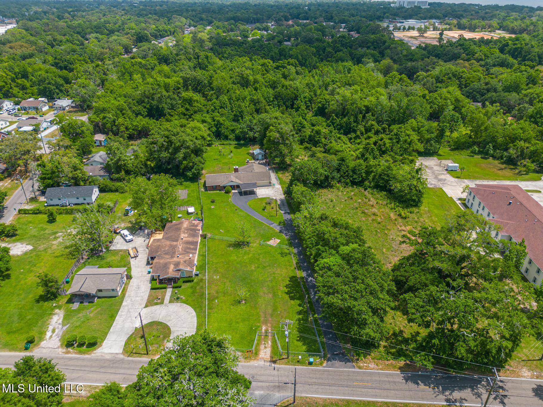 596 Tegarden Road, Gulfport, Mississippi image 3