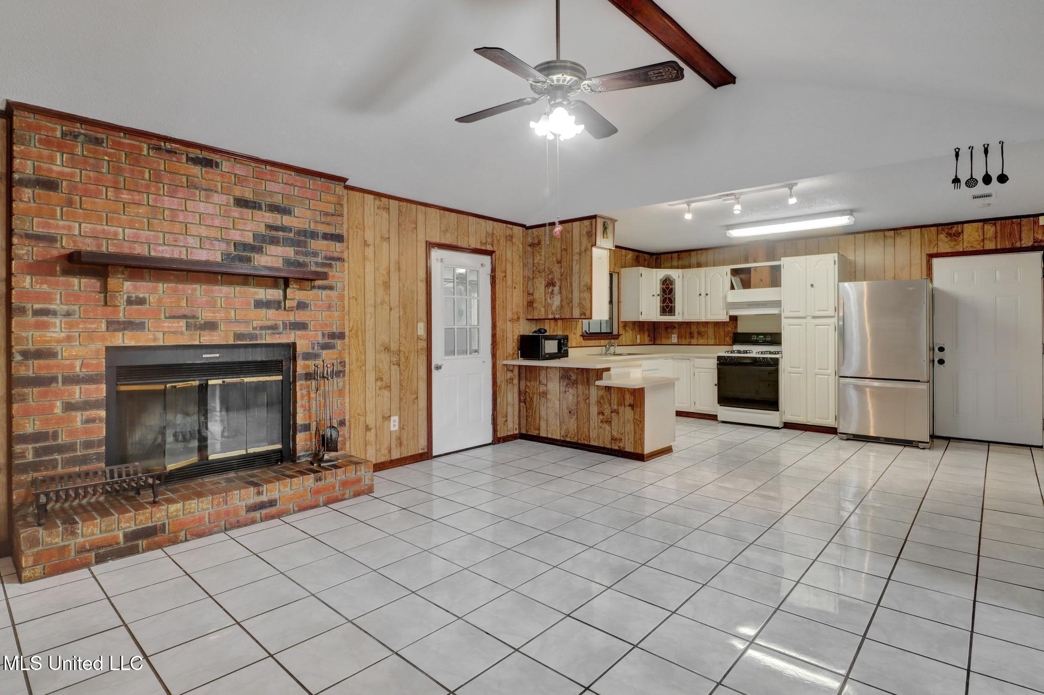596 Tegarden Road, Gulfport, Mississippi image 13