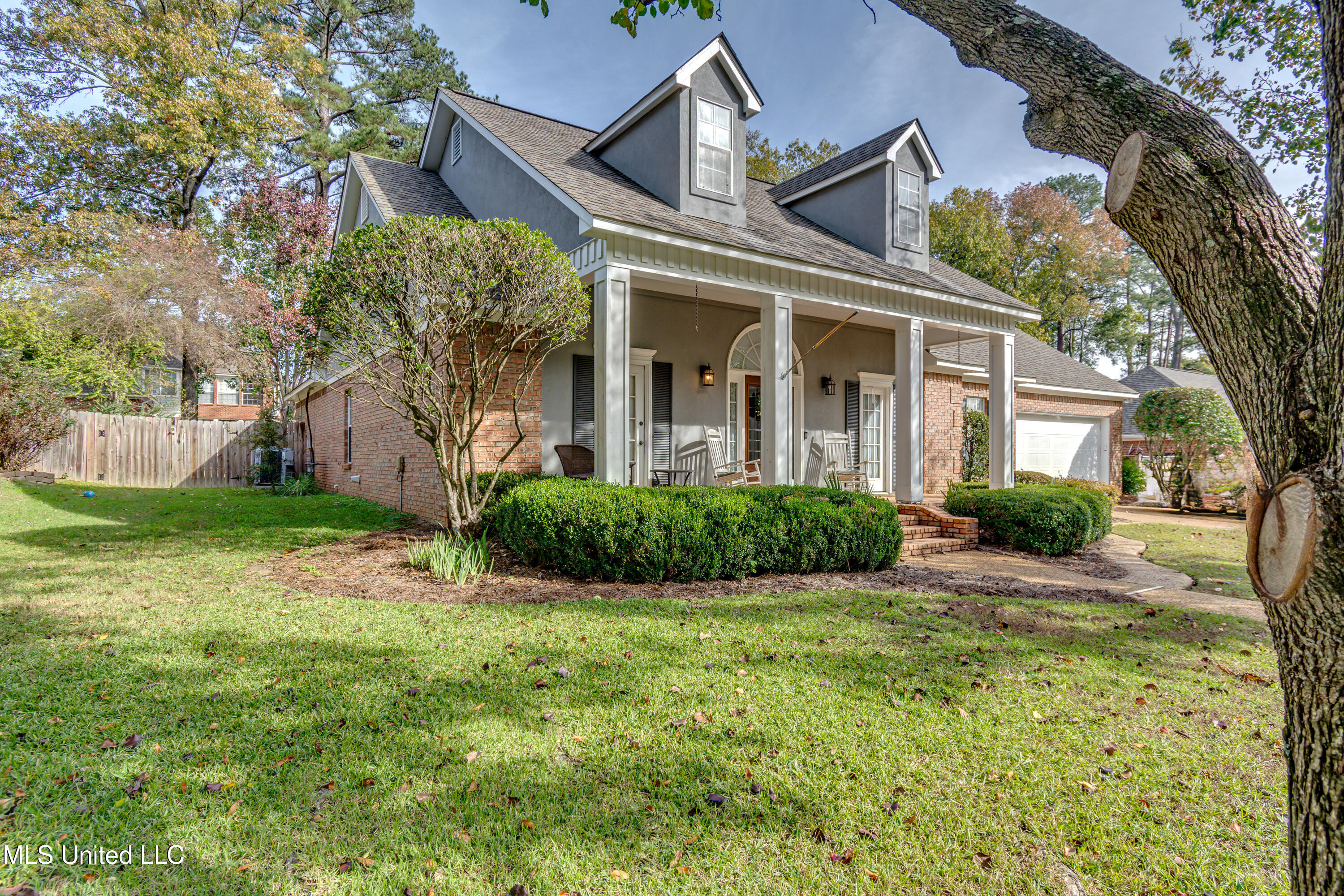 716 Hunter Hill, Brandon, Mississippi image 2