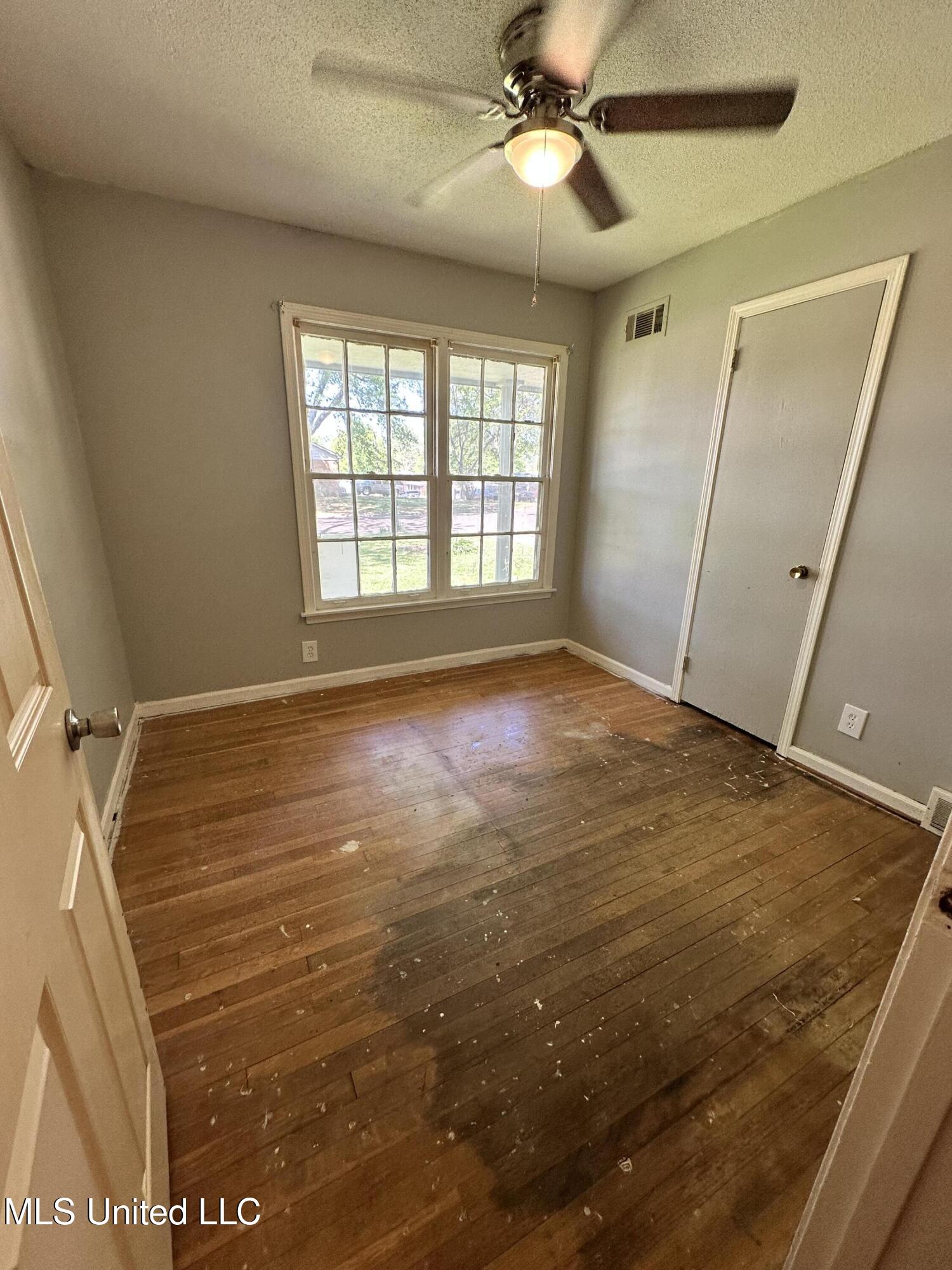 2266 Carrolton Cove, Southaven, Mississippi image 7