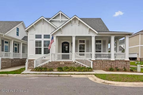 Homes For Sale - 104 Whispering Oaks Drive<br/> Pass Christian, MS 39571