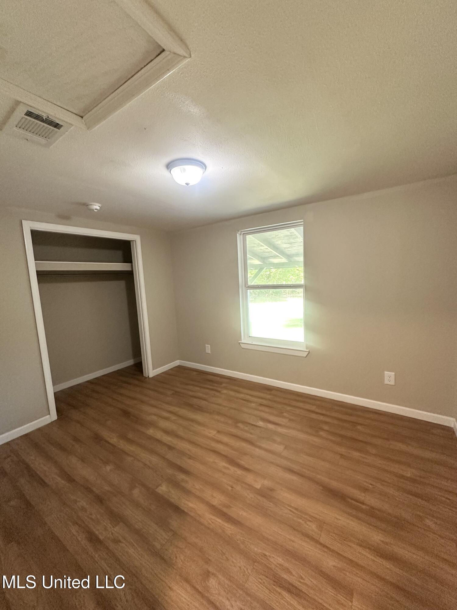 6712 Frank Griffin Road, Moss Point, Mississippi image 11