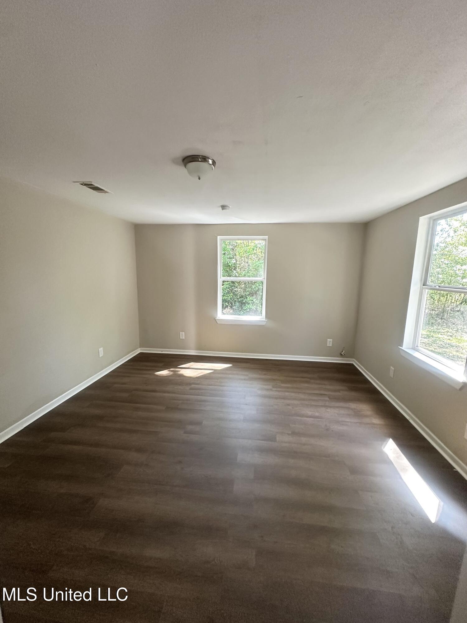 6712 Frank Griffin Road, Moss Point, Mississippi image 5
