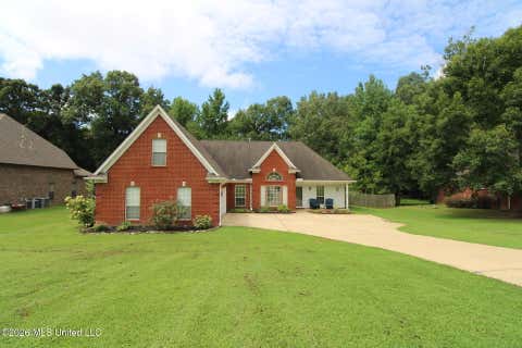 Homes For Sale - 10095 Cypress Plantation Drive<br/> Desoto County, Olive Branch, MS 38654