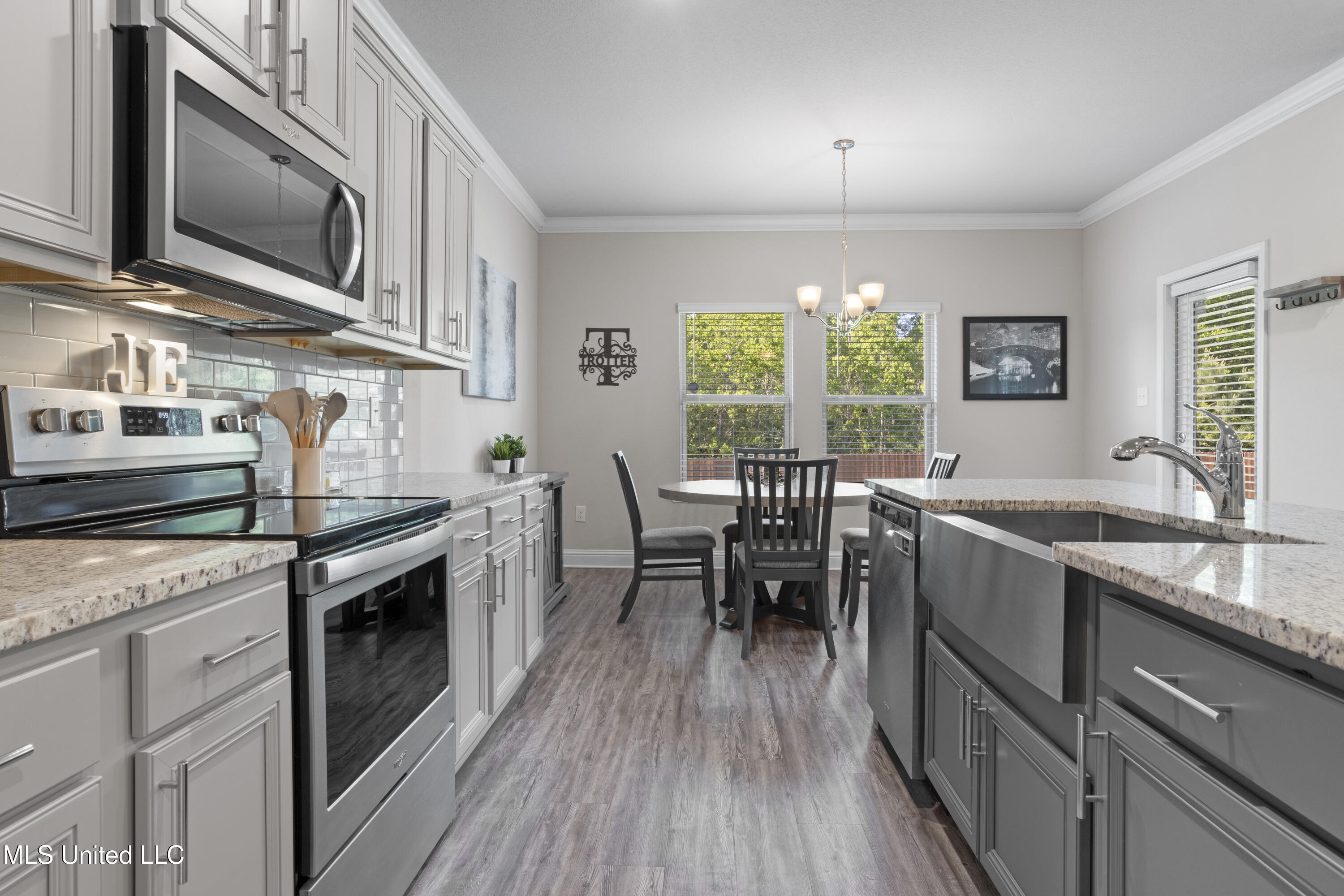 7089 Glen Eagle Drive, Biloxi, Mississippi image 14