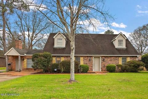 Homes For Sale - 109 Old Canton Hill Drive<br/> Jackson, MS 39211