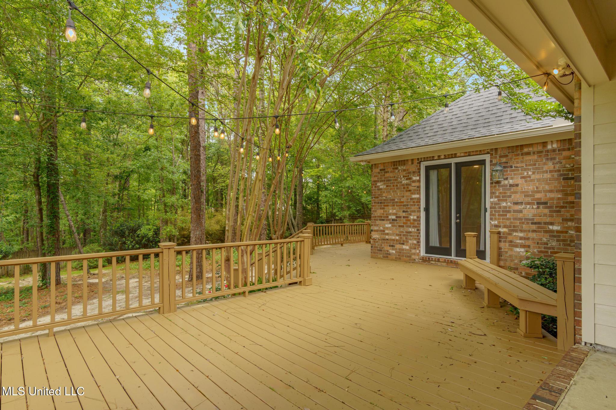 318 40th Place, Hattiesburg, Mississippi image 23