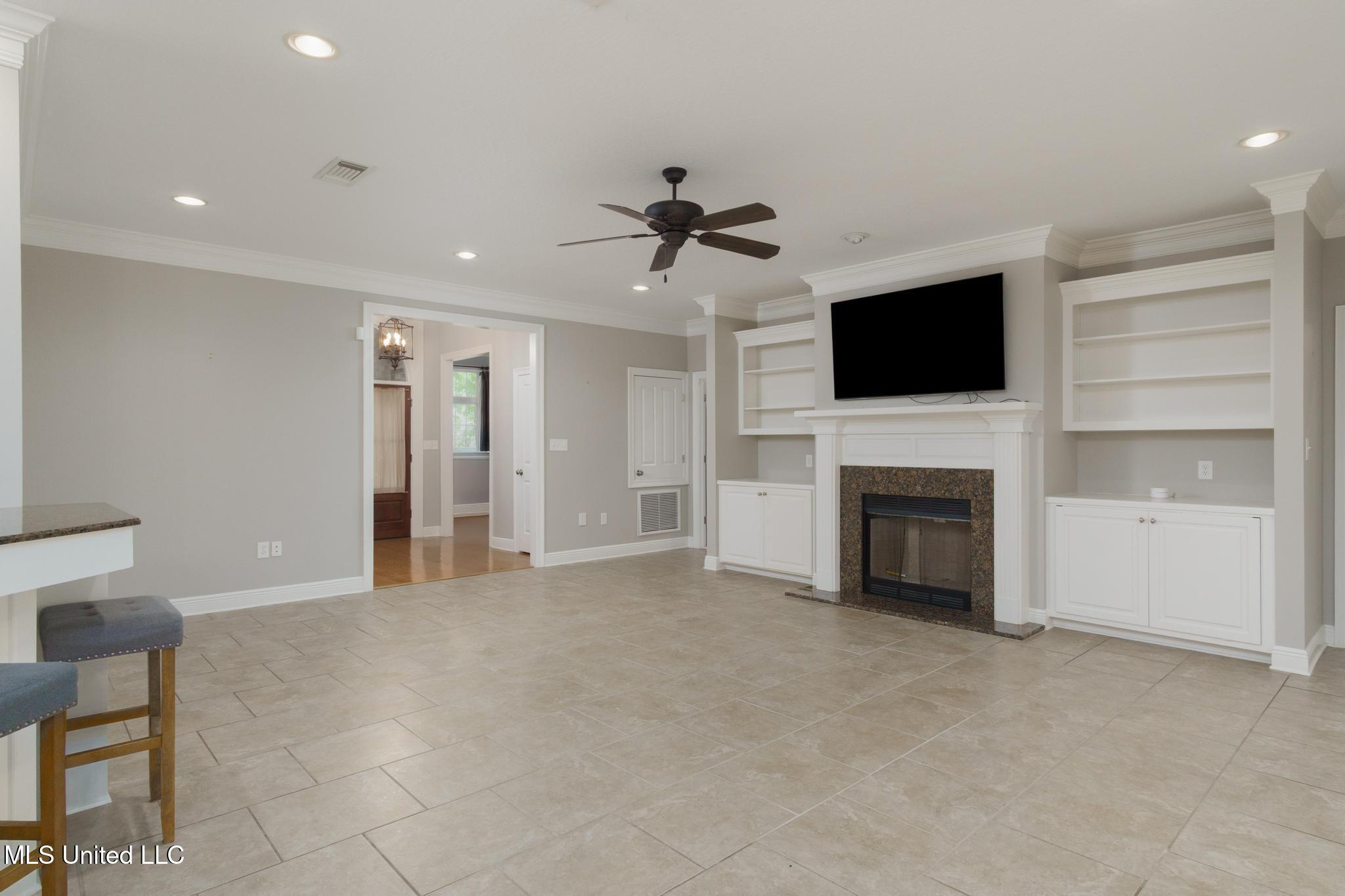 318 40th Place, Hattiesburg, Mississippi image 6