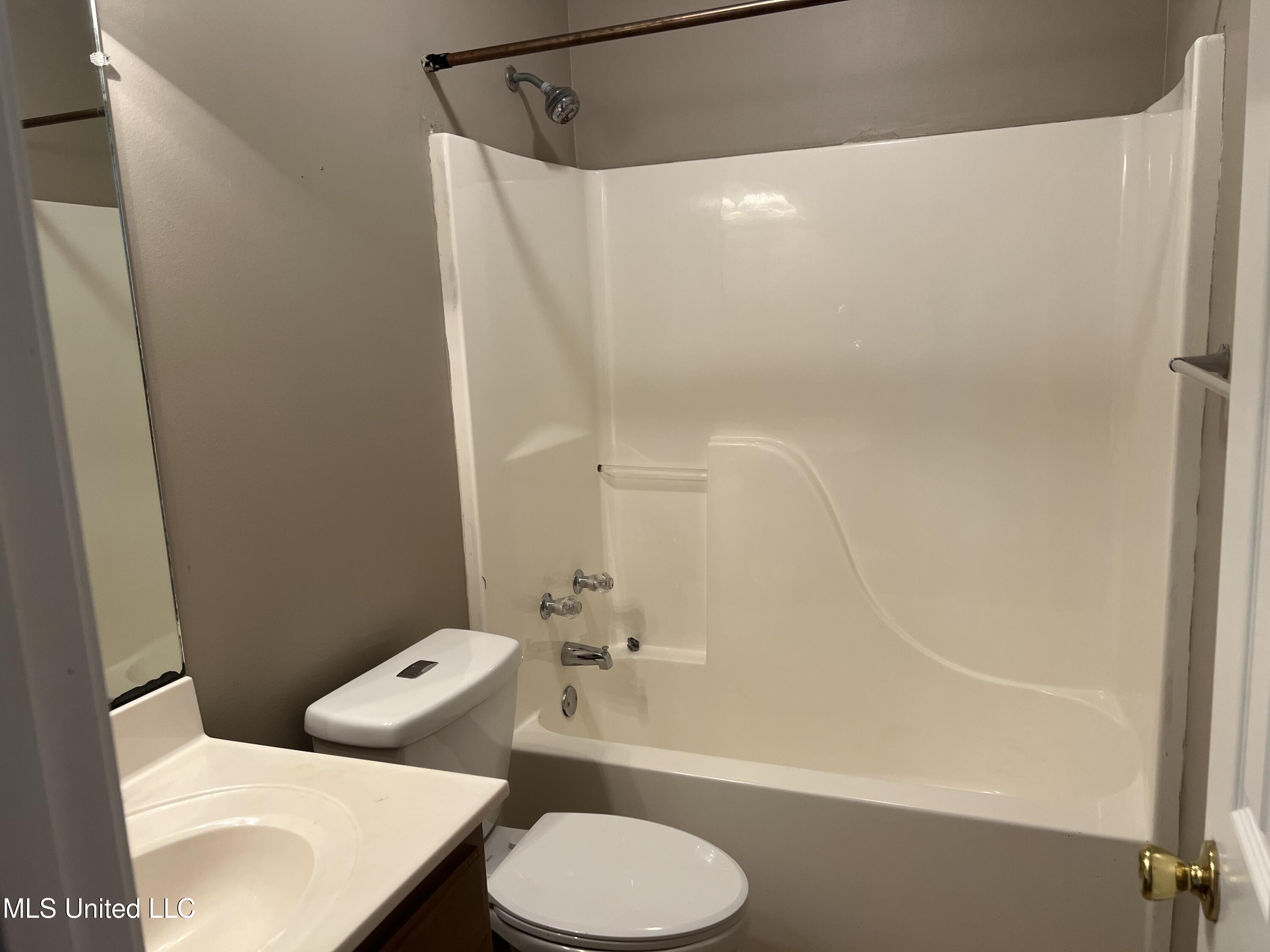 17259 Meadowbrook Drive, Gulfport, Mississippi image 19