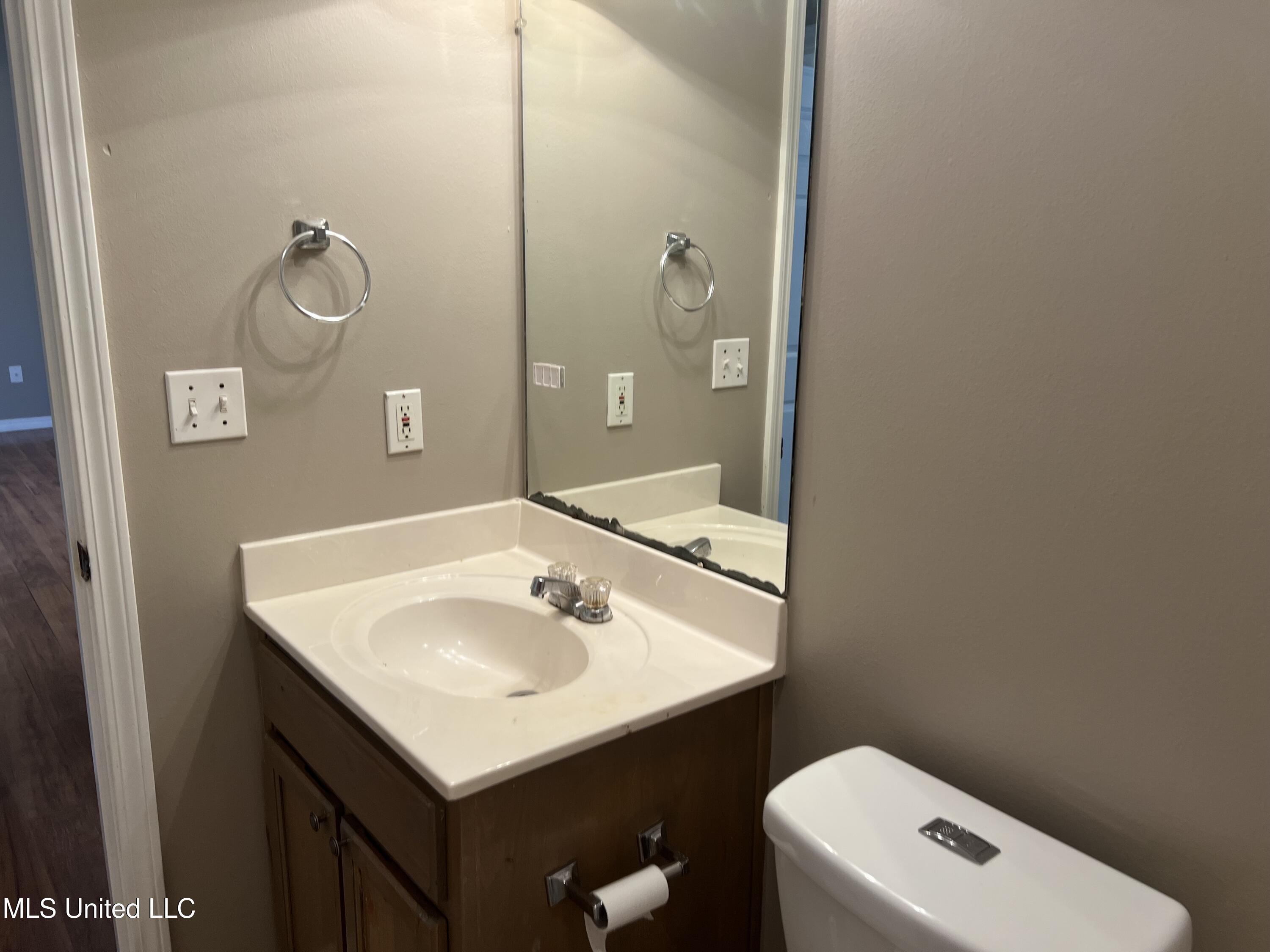 17259 Meadowbrook Drive, Gulfport, Mississippi image 20