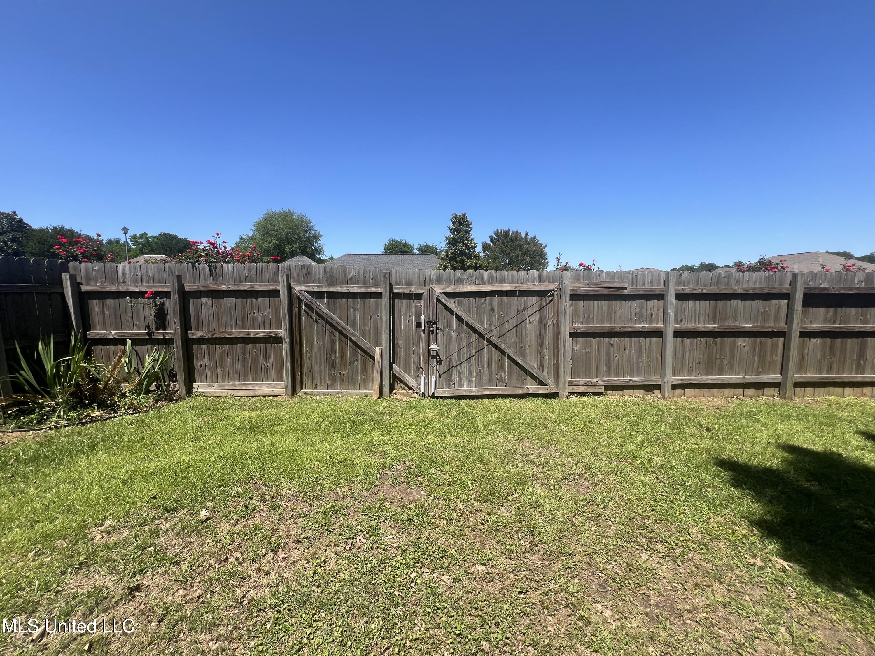 17259 Meadowbrook Drive, Gulfport, Mississippi image 25