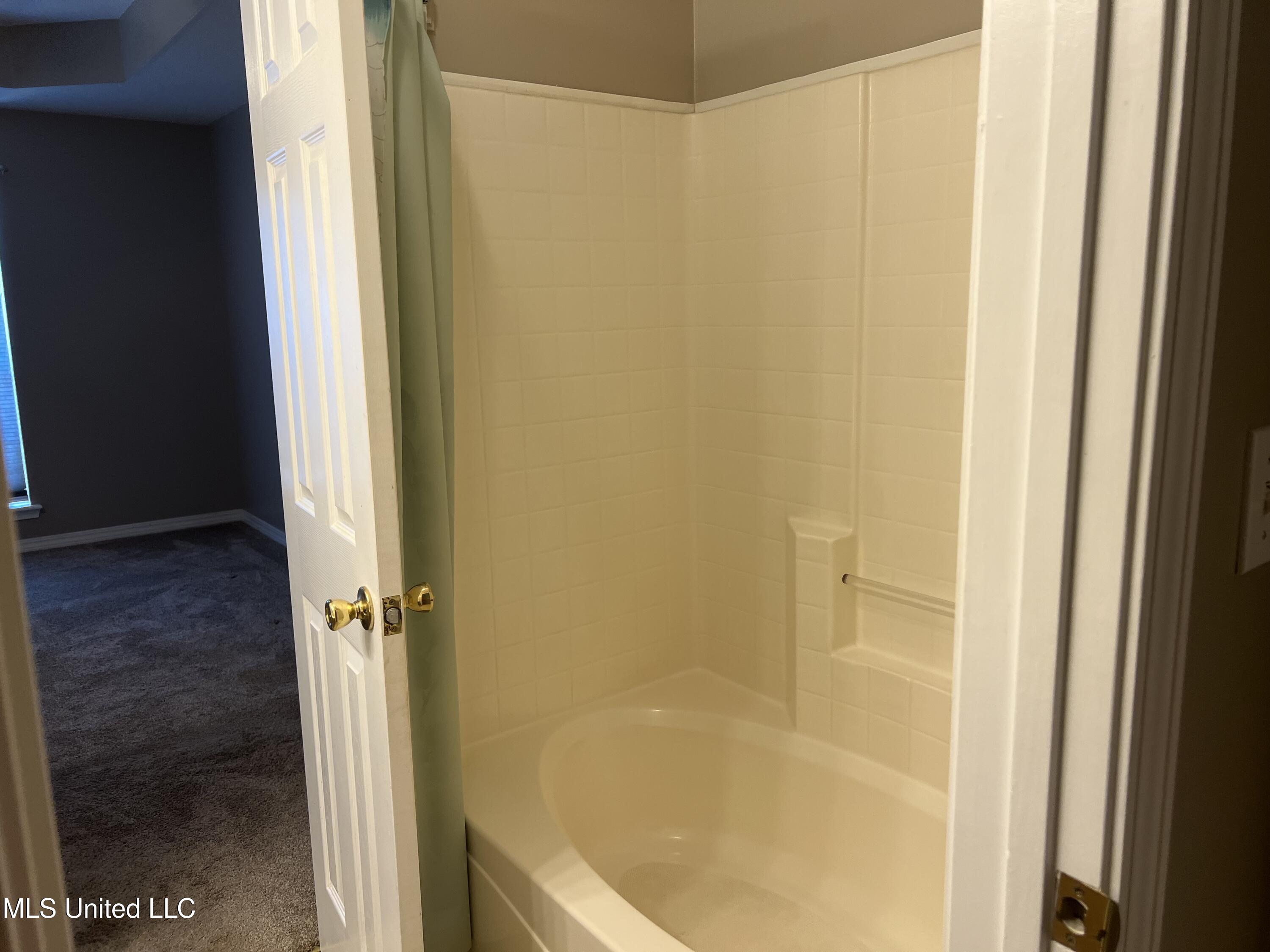 17259 Meadowbrook Drive, Gulfport, Mississippi image 21