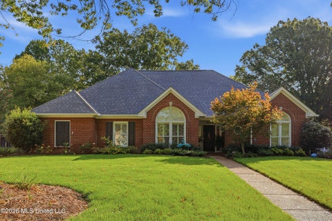 Homes For Sale - 209 Hillside Street<br/> Ridgeland, MS 39157