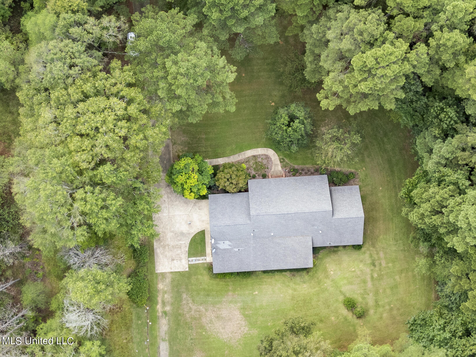 14640 Dry Grove Road, Raymond, Mississippi image 4