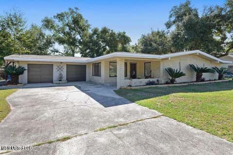 Homes For Rent - 320 Lakeview Boulevard<br/> Biloxi, MS 39531