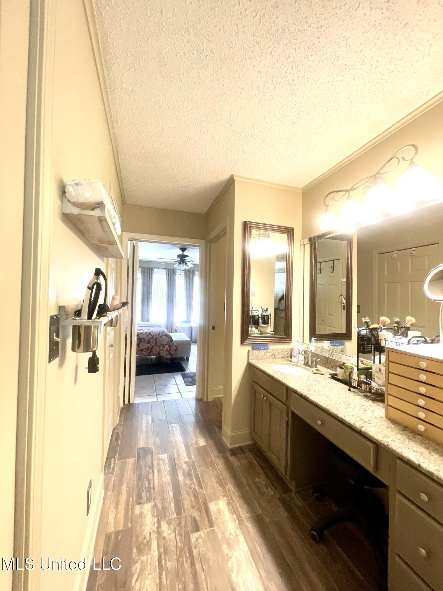 921 Tung Tree Drive, Picayune, Mississippi image 36