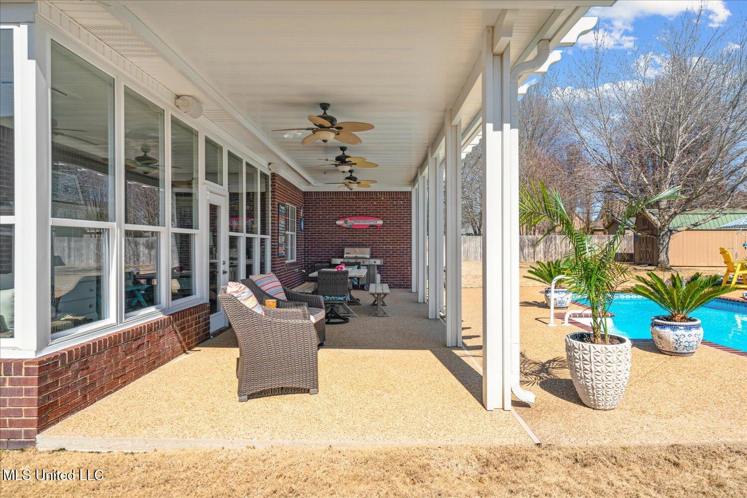 6402 Darren Drive, Olive Branch, Mississippi image 30