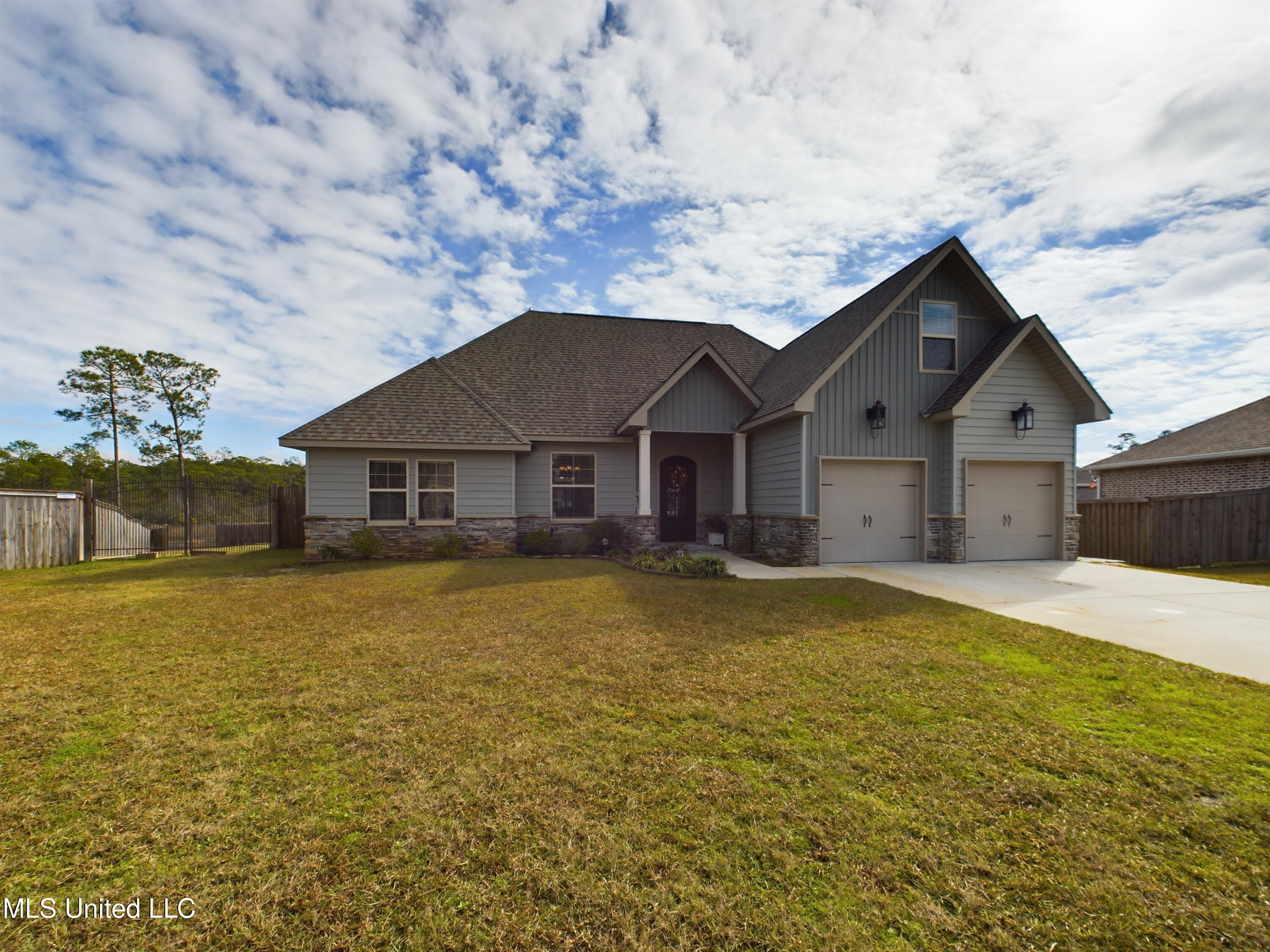 2958 Juliette Drive, Ocean Springs, Mississippi image 1