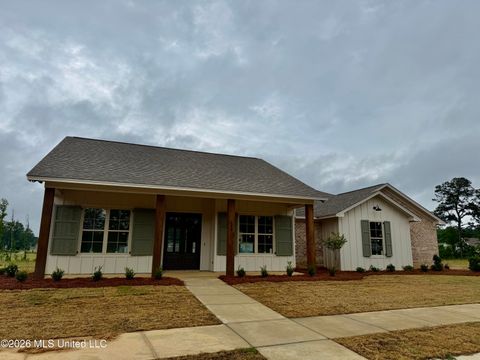 Homes For Sale - 718 Celadon Street<br/> Brandon, MS 39042
