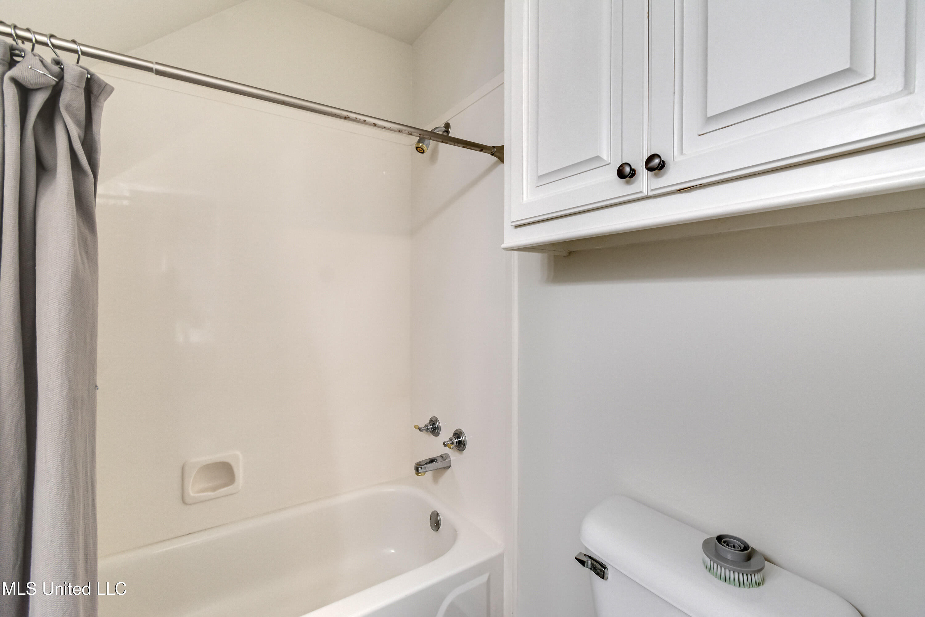 708 Oak Trail, Canton, Mississippi image 29