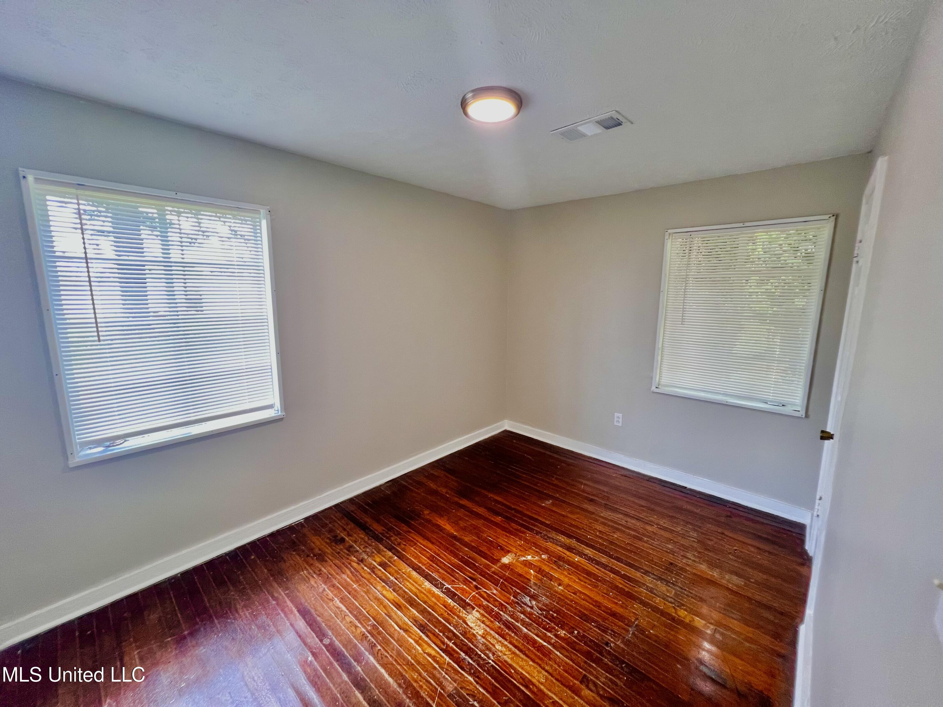 1311 Fernwood Drive, Jackson, Mississippi image 10