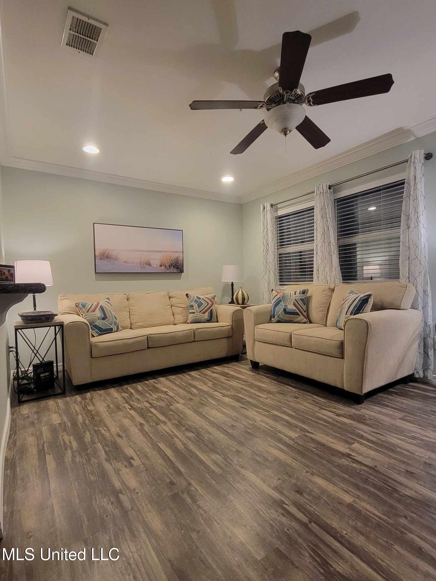 1282 Beach Boulevard #114, Biloxi, Mississippi image 14