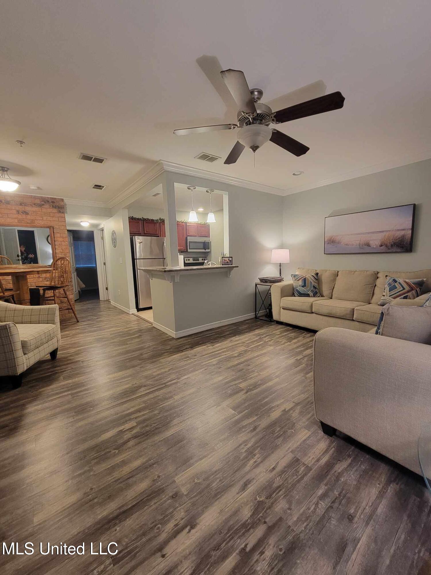 1282 Beach Boulevard #114, Biloxi, Mississippi image 10