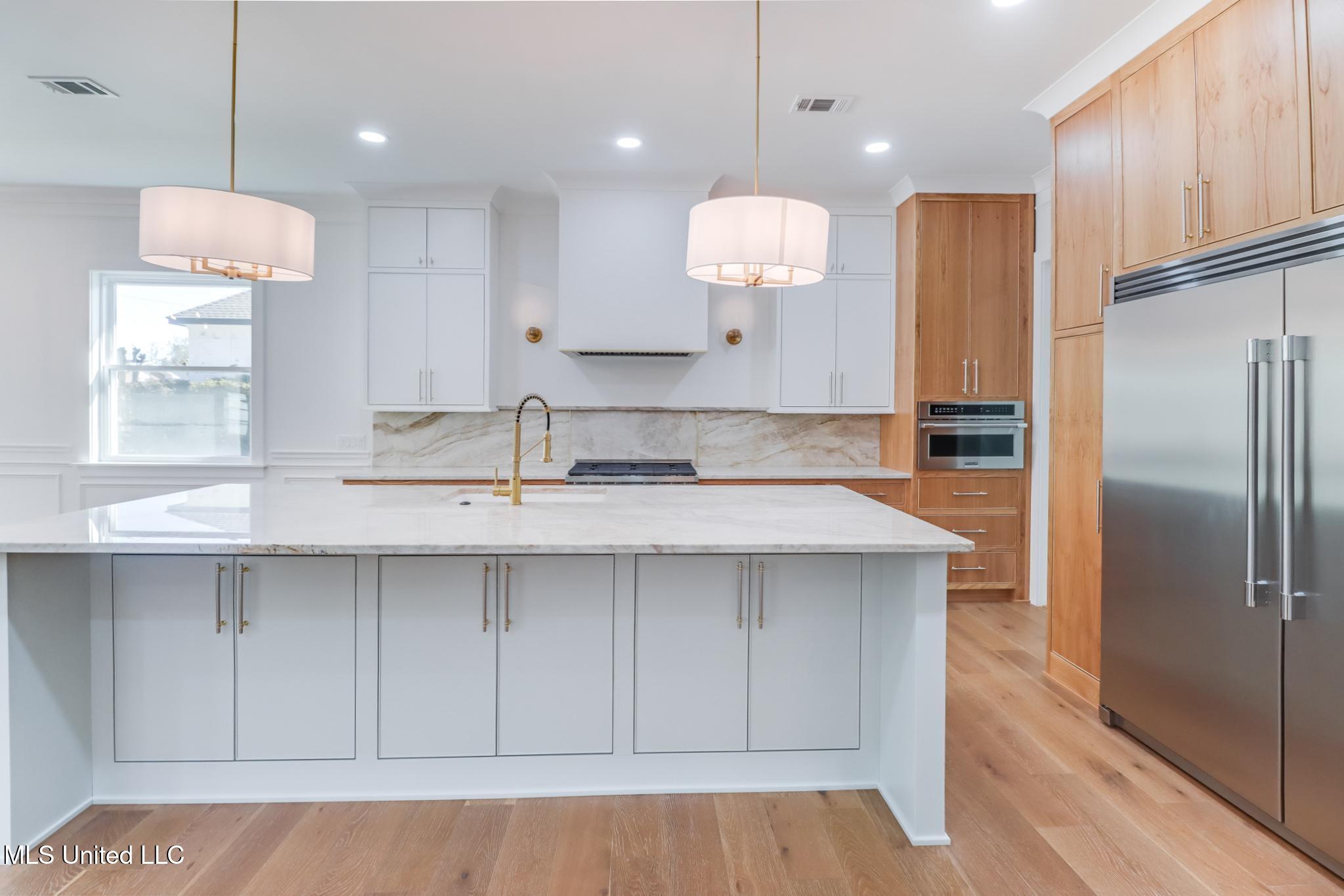 5 Hanging Oak Circle, Gulfport, Mississippi image 9